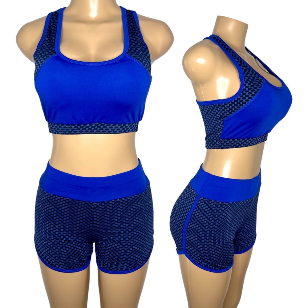 2 pieces gym Women set Blue and Black Size S and M Short and Sport Bra Outfit